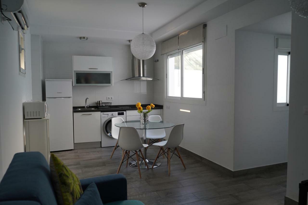 Atico Con Terraza En Alameda De Hercules Σεβίλλη Εξωτερικό φωτογραφία
